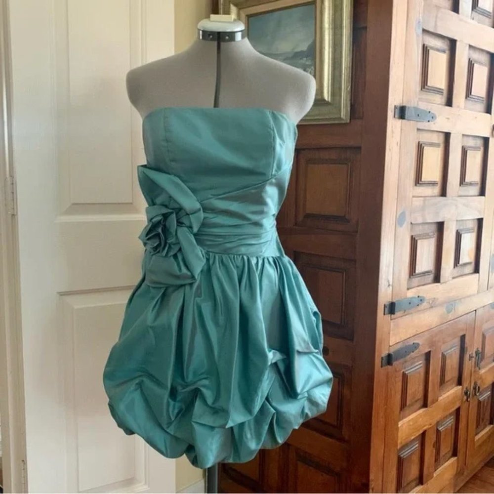 Jessica McClintock for Gunne Sax vintage strapless seafoam green strapless